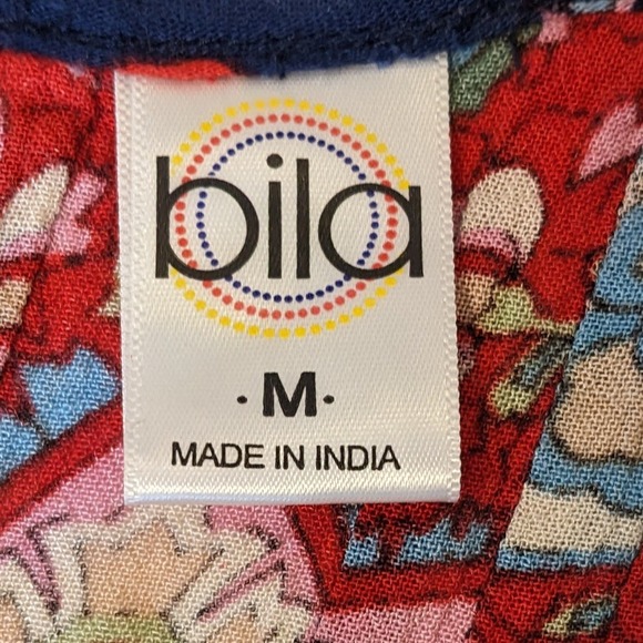 Bila Boho Hippie Print Cold Shoulder Red Print Loose Fit Top Size Medium - Picture 6 of 7